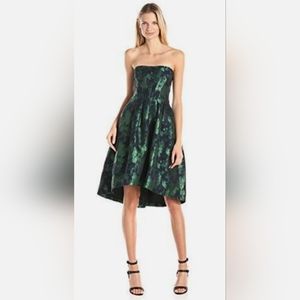 Vera Wang Emerald Green Jacquard dress Size 2 NWT